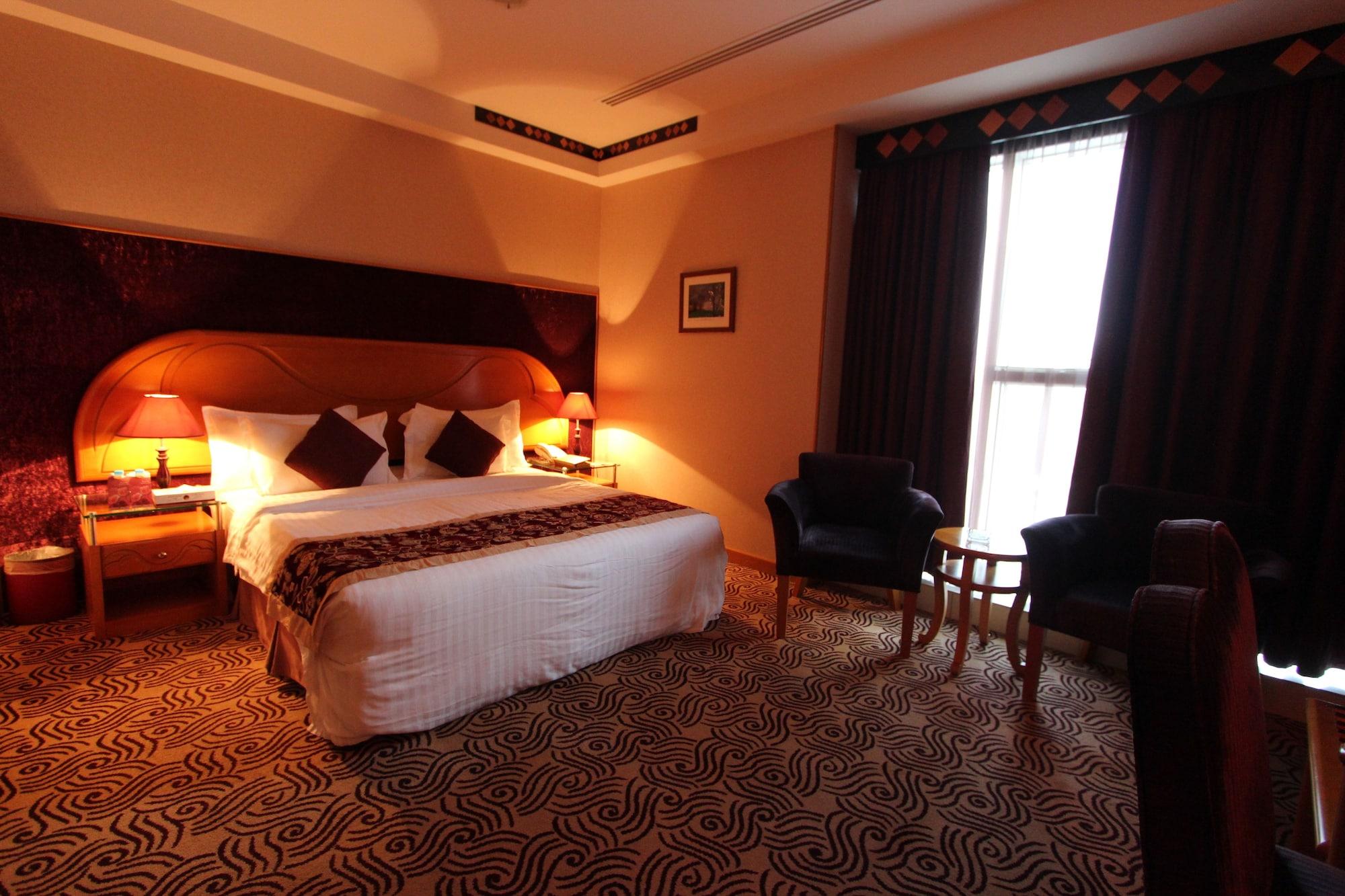 Awaliv International Hotel Ta'if Exterior foto A room at the hotel
