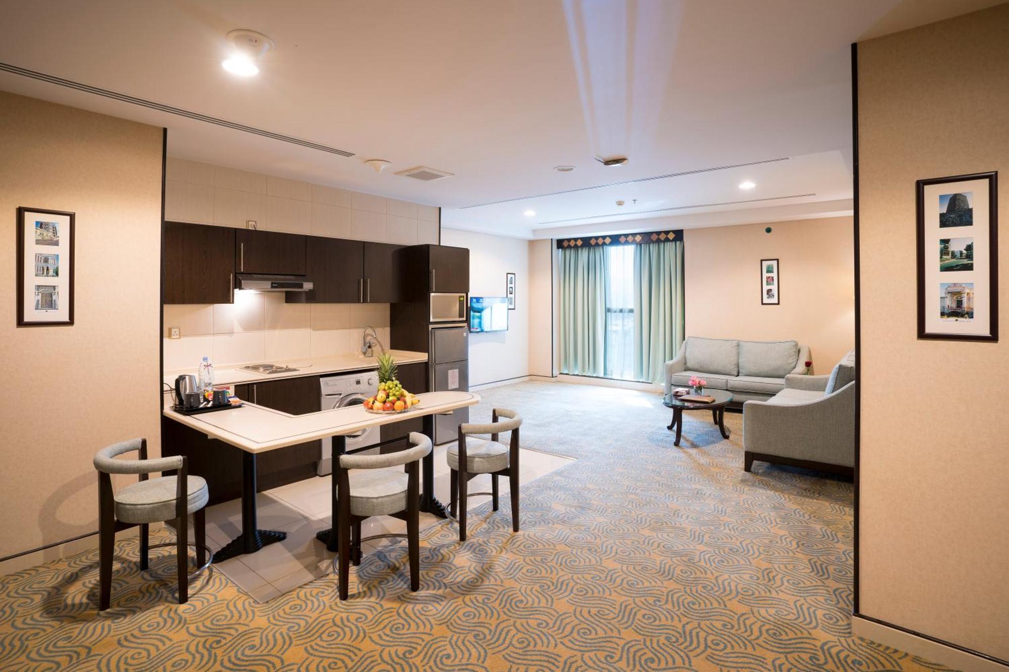 Awaliv International Hotel Ta'if Zimmer foto A typical apartment at the Park