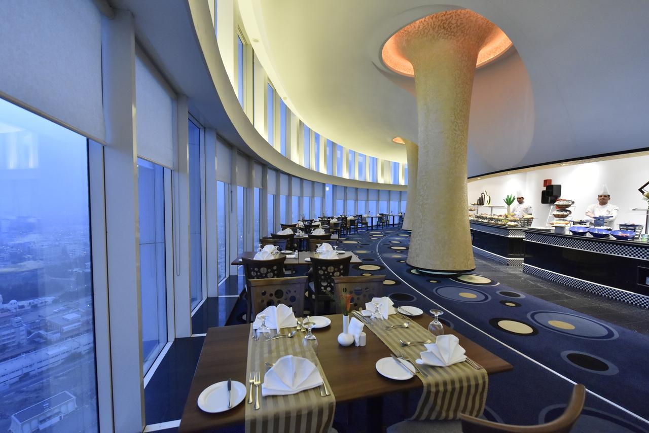 Awaliv International Hotel Ta'if Exterior foto The restaurant