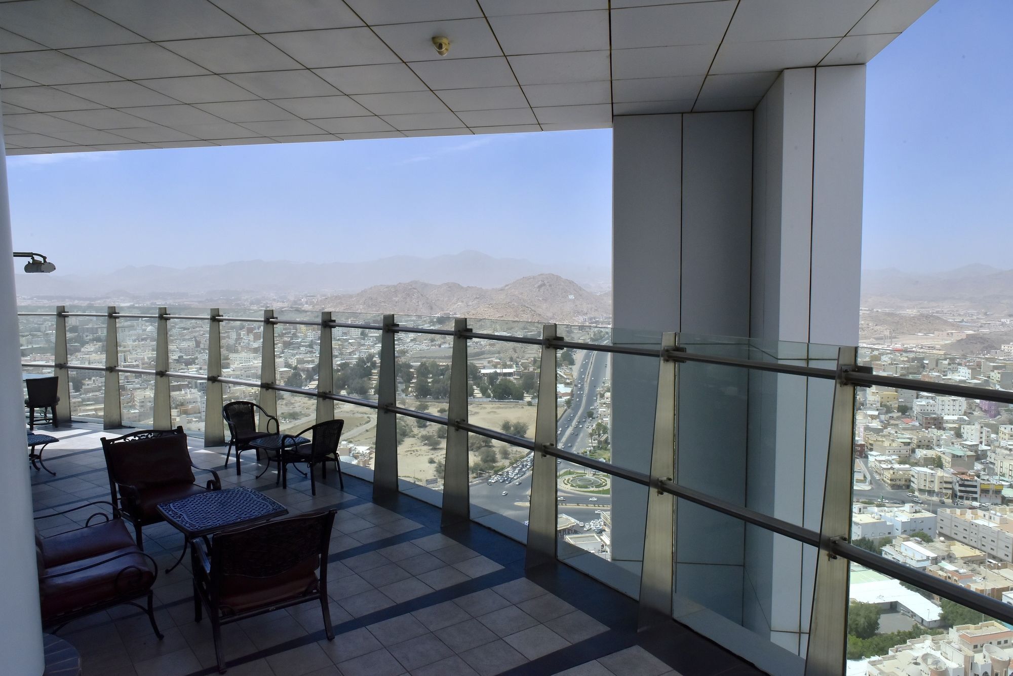 Awaliv International Hotel Ta'if Exterior foto View from the 30th floor